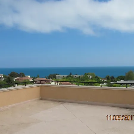 Complex Ruzh Apartment Golden Sands